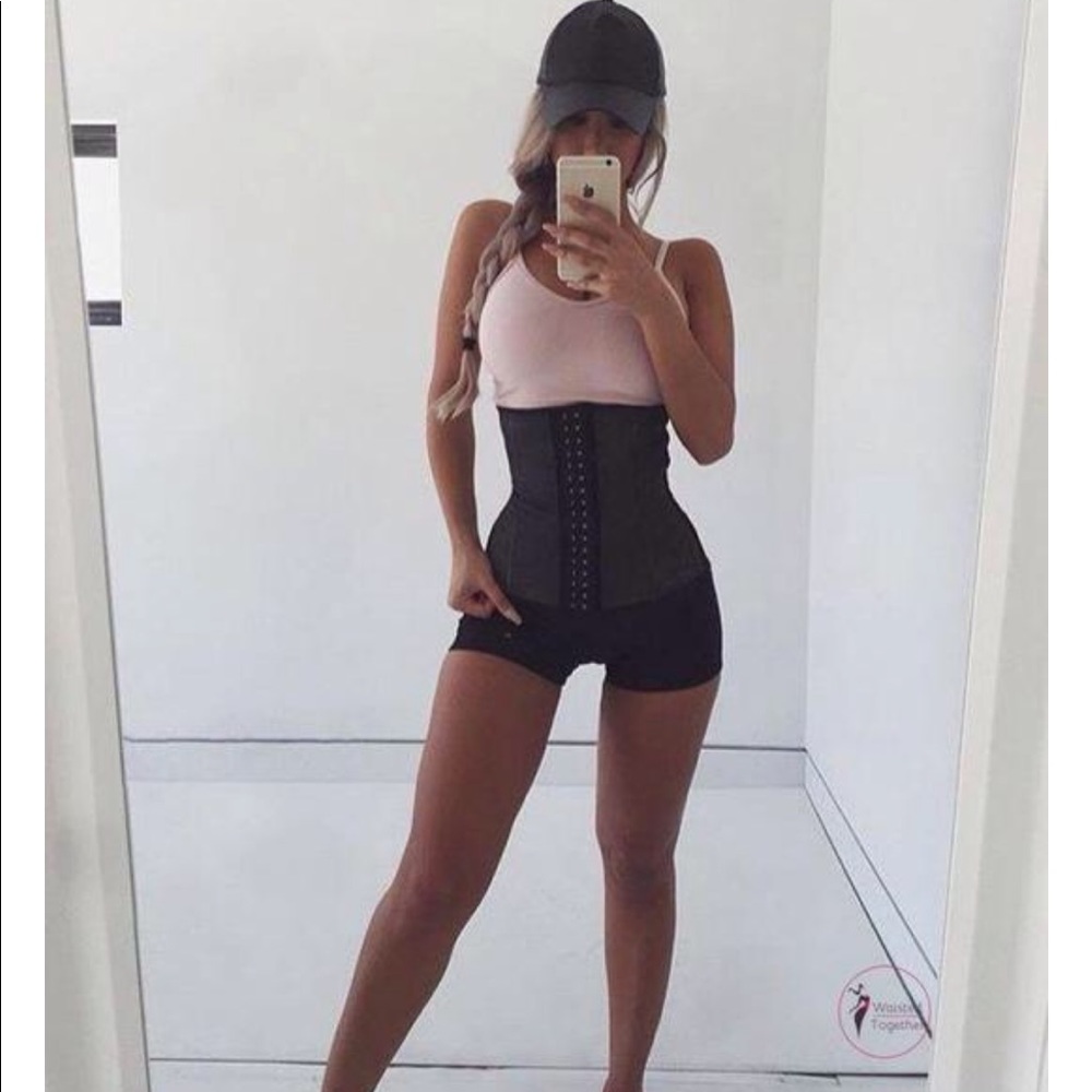 kardashian WAIST trainer